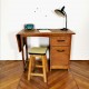 Bureau ancien pour enfants 1